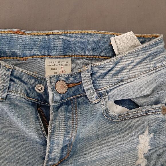 Jeans - Picture 2 of 2